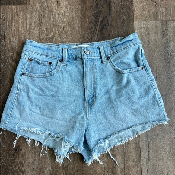 Abercrombie Jean Shorts. The 90’s Relaxed Cut Off High Rise.  Women’s size 28. - Picture 1 of 6